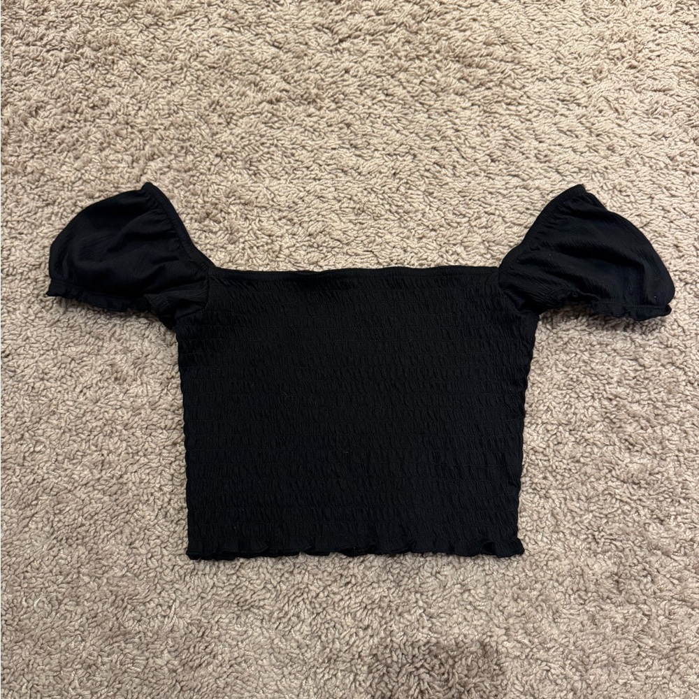 H&M Black Puff Sleeve Crop Top